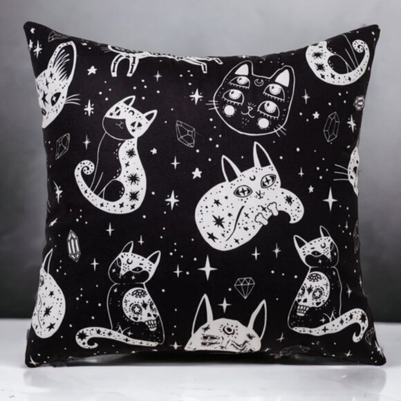 Pillow Cover Celestial Cat Moon Stars Black White Large Square 17.7 in - Picture 1 of 13